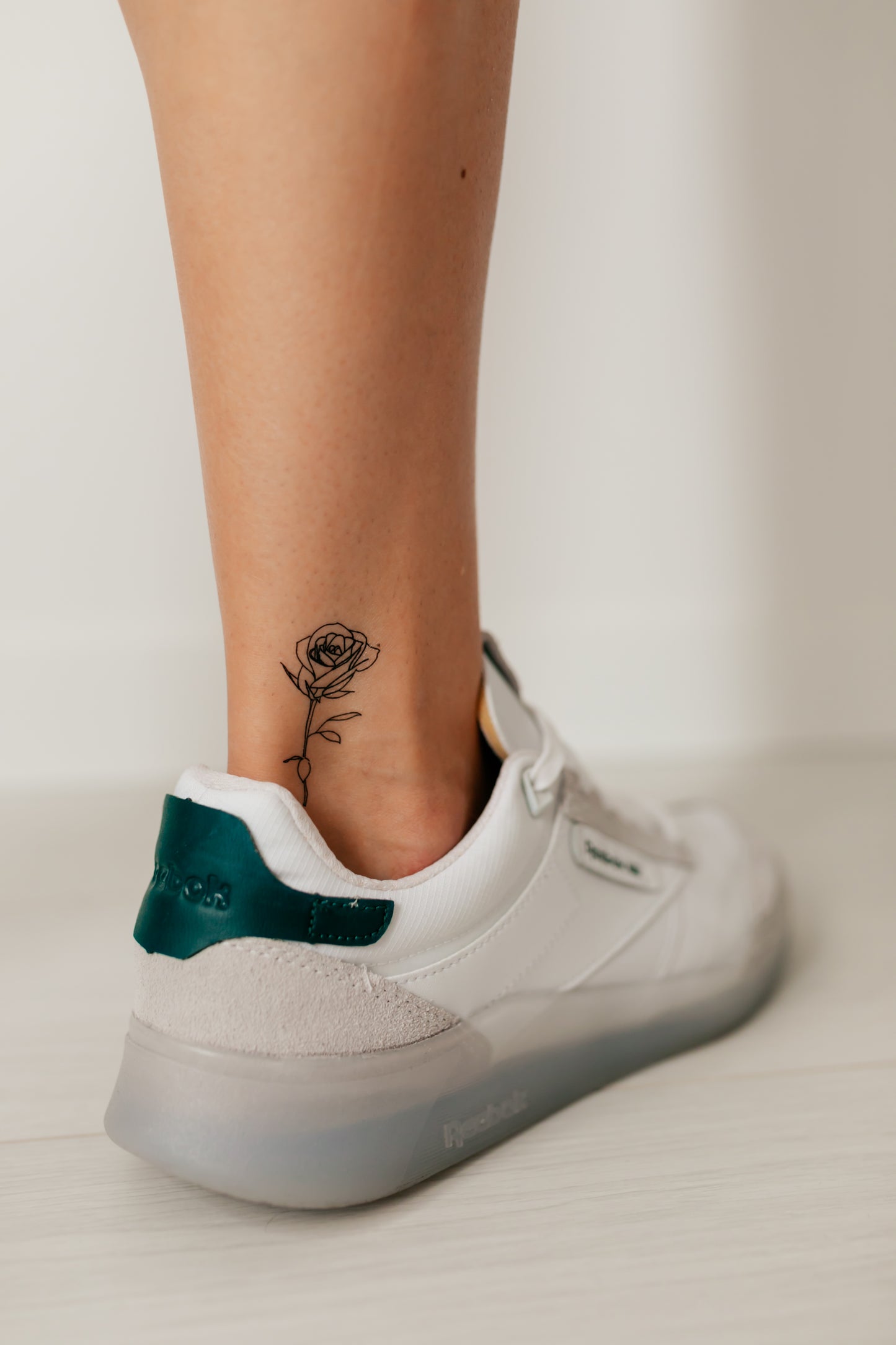 Rose silhouette (AQ-036) - Tattooshka USA