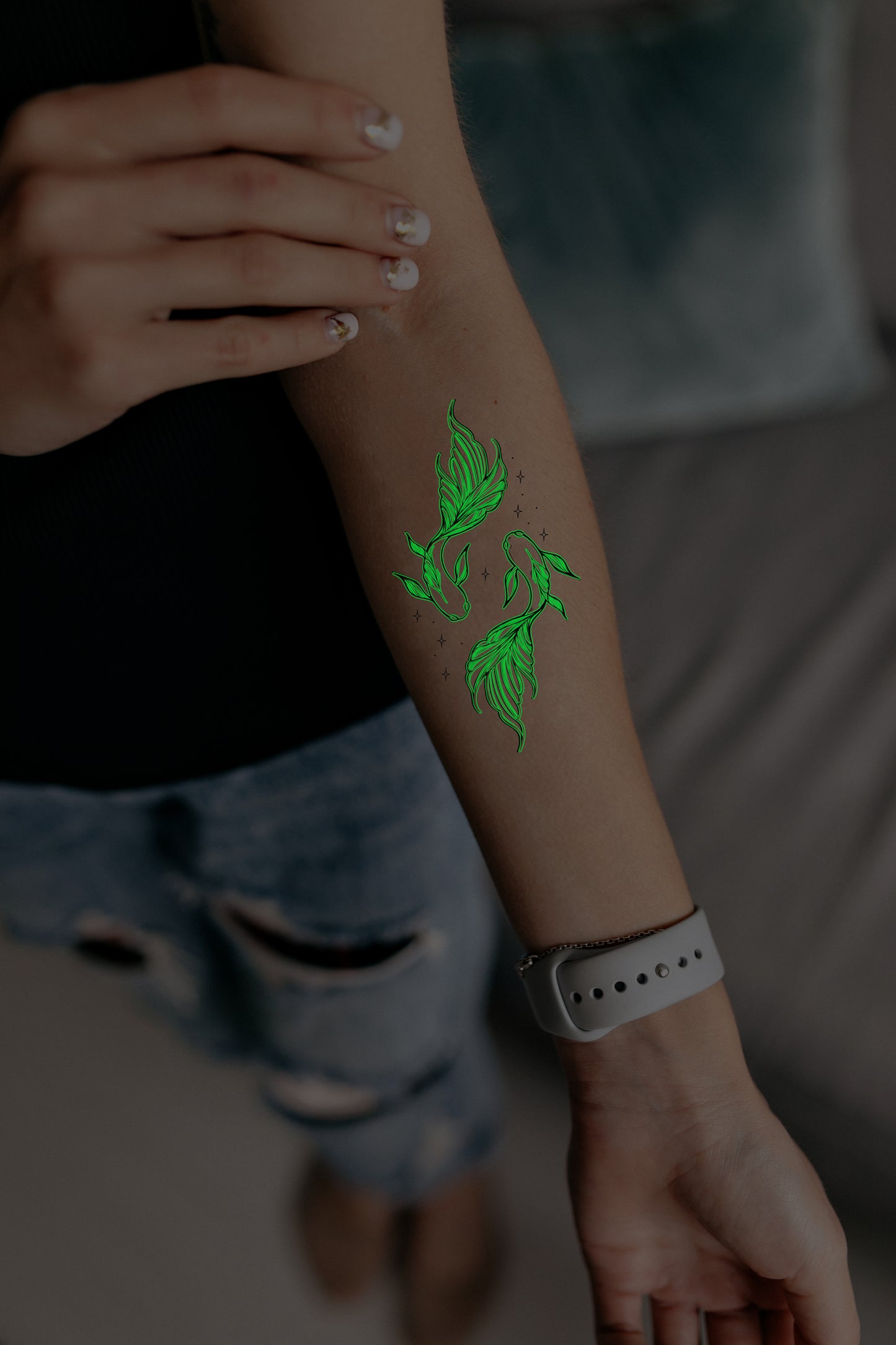 Fish neon (L-72) - Tattooshka USA